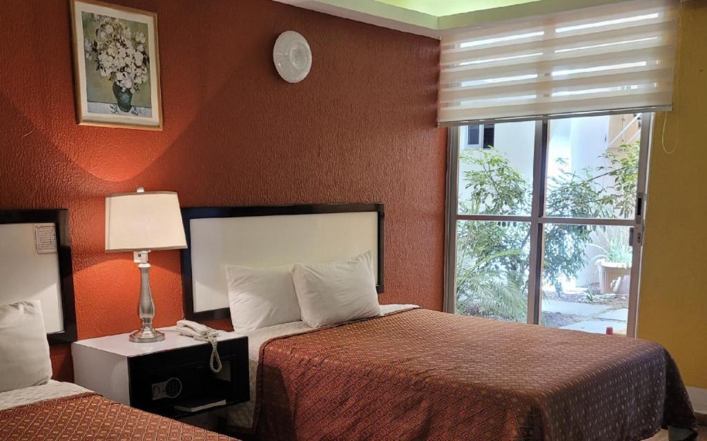 Hotel Del Valle Inn Pachuca Екстер'єр фото