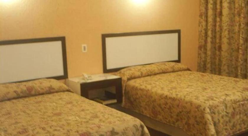 Hotel Del Valle Inn Pachuca Екстер'єр фото