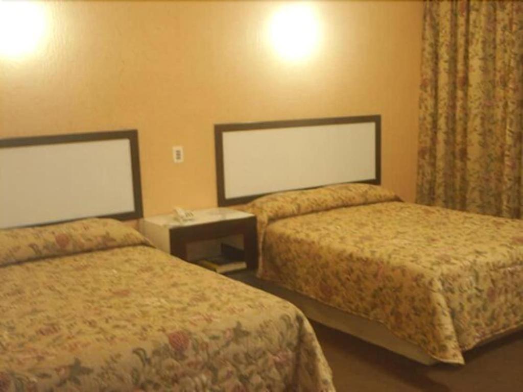 Hotel Del Valle Inn Pachuca Екстер'єр фото